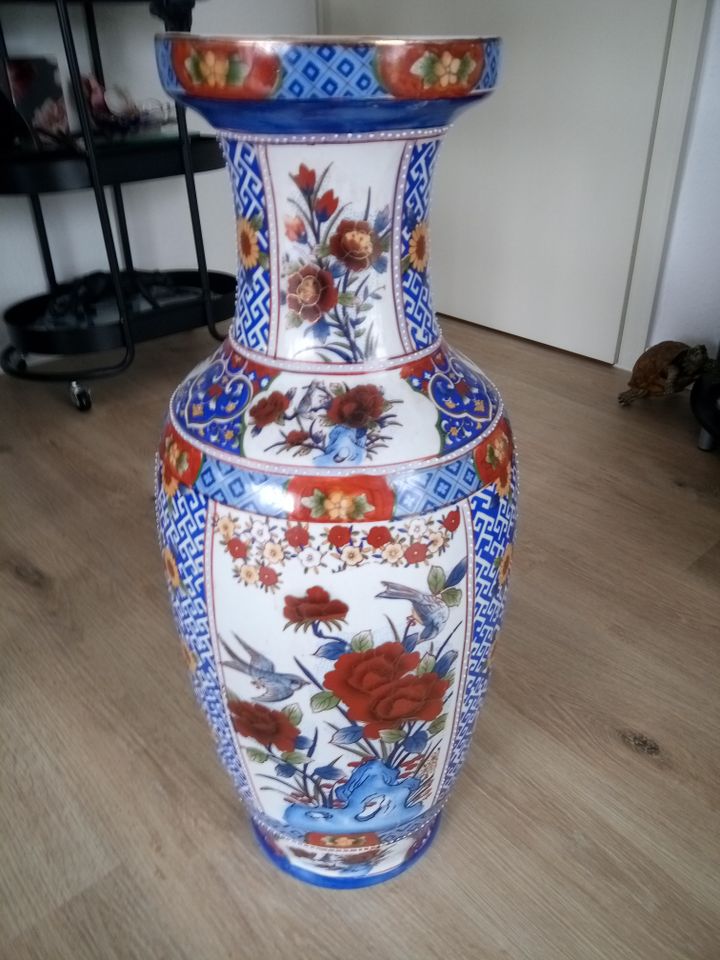 Bodenvase Blumen Vogel Ming Dynastie China weiss blau in Bad Breisig 