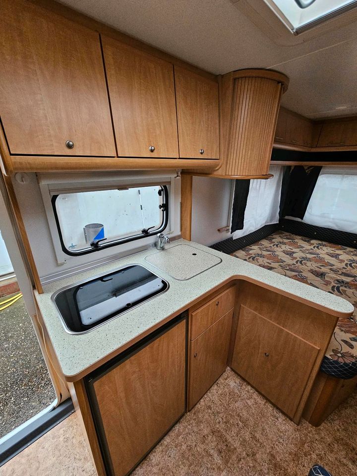 Wohnwagen Bürstner Ventana 440 TS in Rees