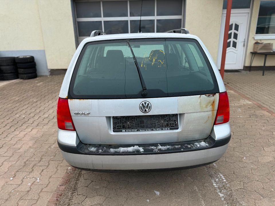 VW GOLF 4 1.6 77KW AZD Schlachtfest Radschraube (NR.142) in Bad Harzburg