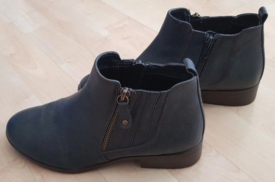Leder Schuhe Stiefeletten Leder-Optik dunkelblau Graceland 38 in Berlin