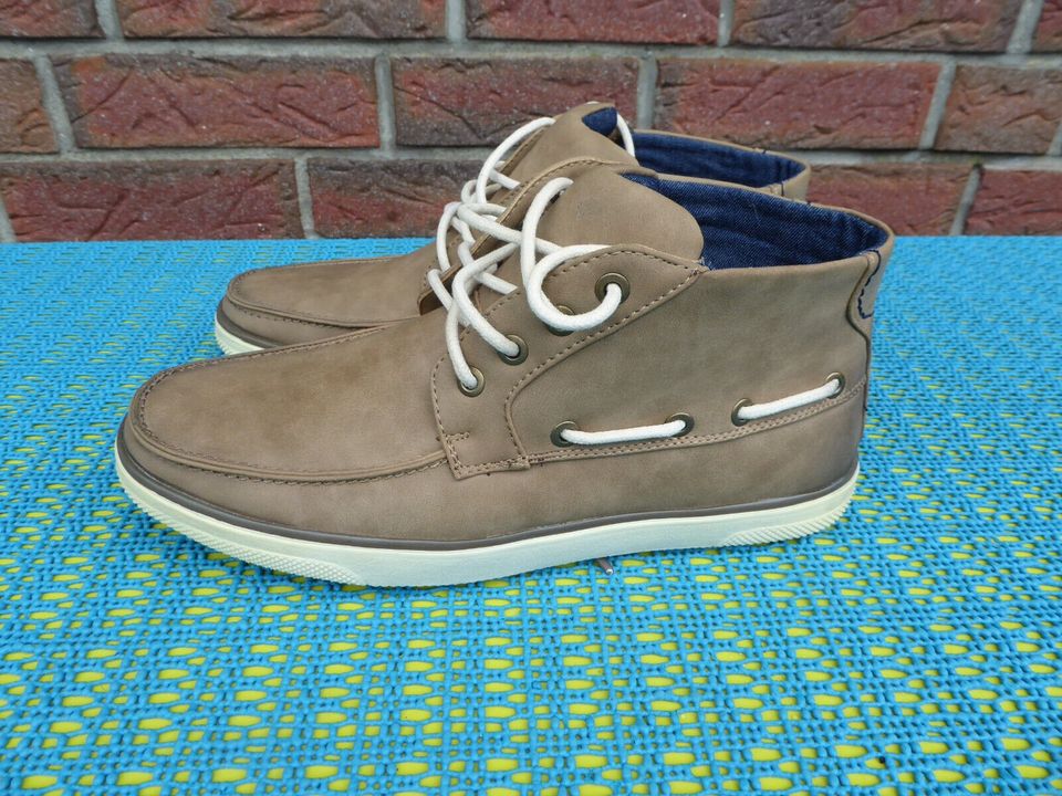 Sneaker Halb-Schuhe Schnürschuhe Gr. 41 beige COOL MAN Freizeitsc in  Schleswig-Holstein - Flintbek | eBay Kleinanzeigen ist jetzt Kleinanzeigen