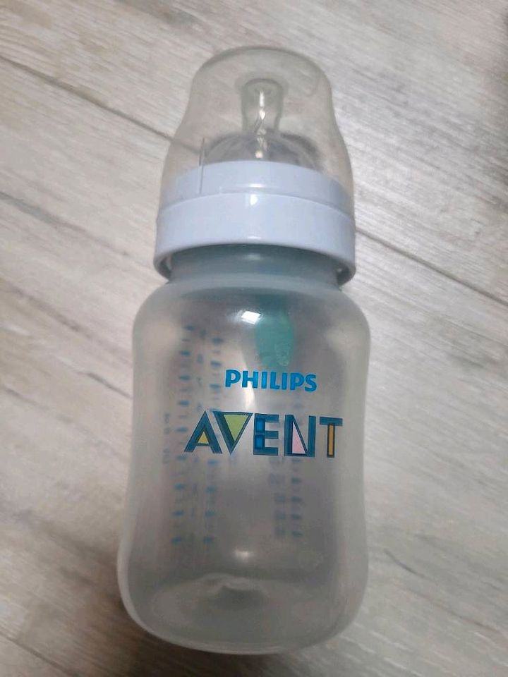 Philips Avent Babyflasche Anti Kolik Schnuller in Nünchritz