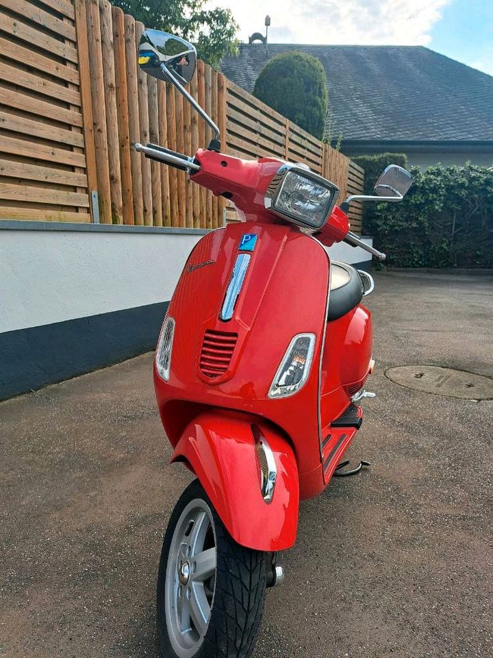 Piaggio Vespa S 50 4T 4V in Köln