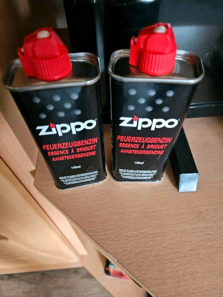 Zippo Feuerzeug /zippo feuerzeugbenzin in Herford