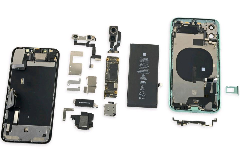 iPhone 11 Reparatur Display Akku Rückseite (Theresienwiese) in München