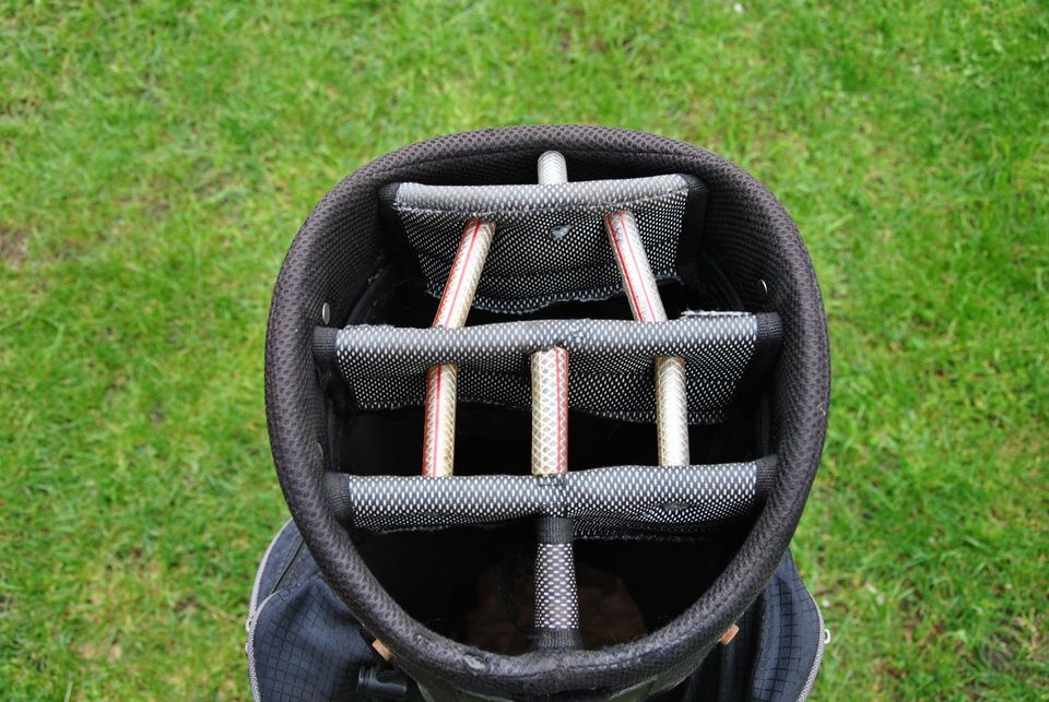 Große Golftasche Golfbag Tourbag Dynamics in Vreden