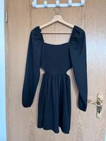 Kleid mit Taillenausschnitt Sachsen-Anhalt - Magdeburg Vorschau