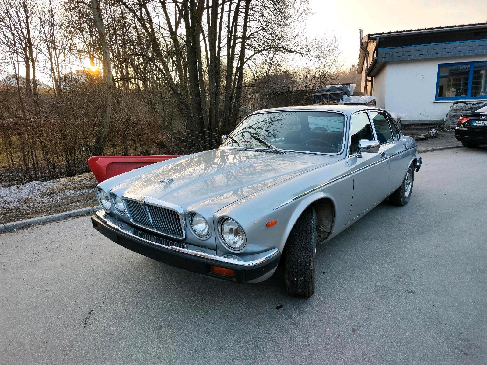 Abbildung des Autos Jaguar XJ12 DIESEL Tausc…