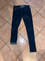 Hollister Jeans Gr W 27 L 33 dunkelblau Nordrhein-Westfalen - Leverkusen Vorschau