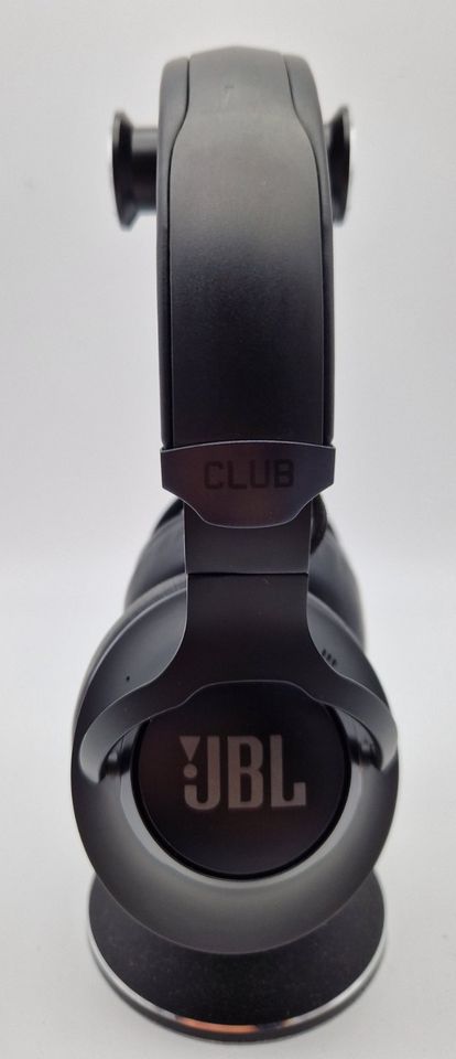 JBL Club 950NC Bluetooth Kopfhörer in Schwarzenbek