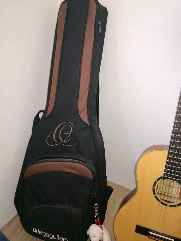 Gitarre Ortega in Udenheim