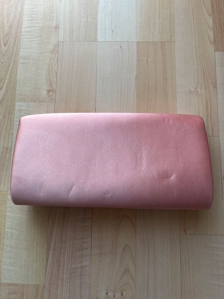 Clutch von Tamari’s Rosa Satin Silber in Dietzenbach