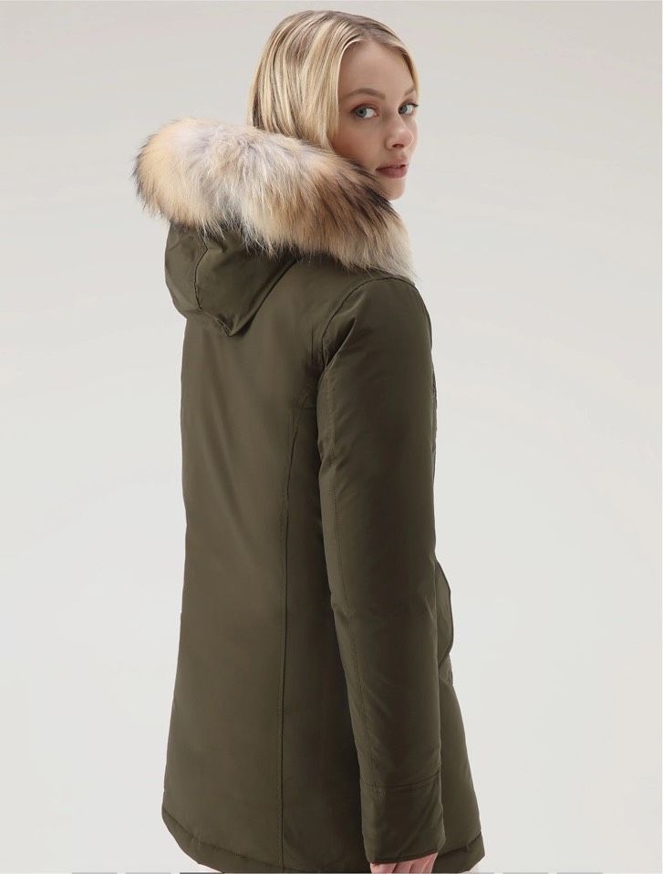 Woolrich Luxury Arctic Parka mit abnehmbaren Fell in Ergolding