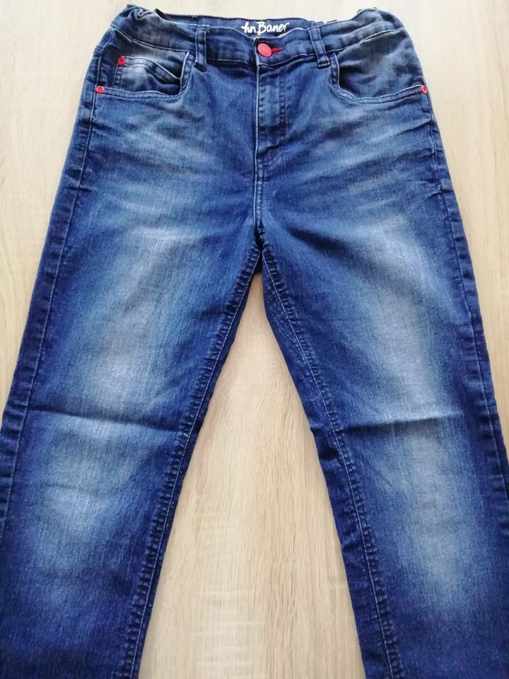 Jeans Jungen 158 + 164 blau, grau in Krayenberggemeinde