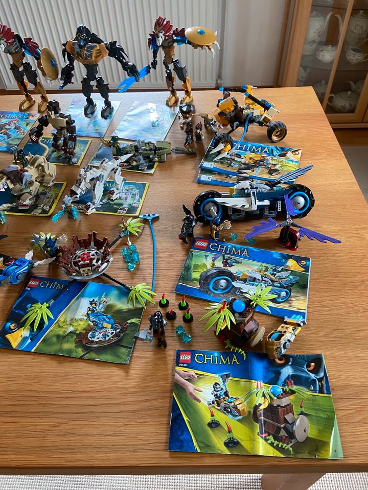 Lego Chima Sammlung Konvolut mit Figuren 70010 70007 70002 70136 in Detmold