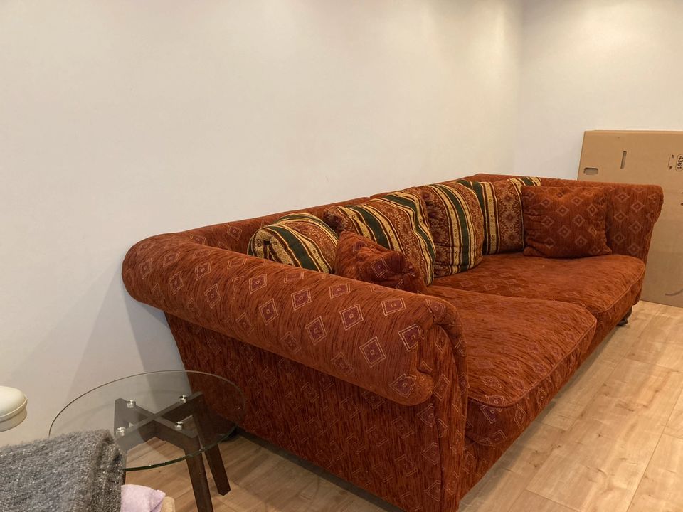 Big  Sofa in Rostrot in Niederkassel
