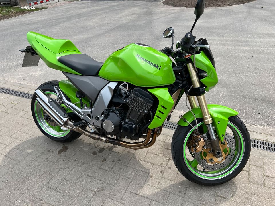 Kawasaki Z1000 mit Laser X Auspuffanlage in Bremen