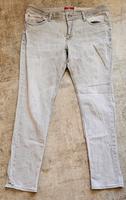hellgraue s.Oliver shape slim  Jeans Hose Damen Größe 44 Saarland - Riegelsberg Vorschau