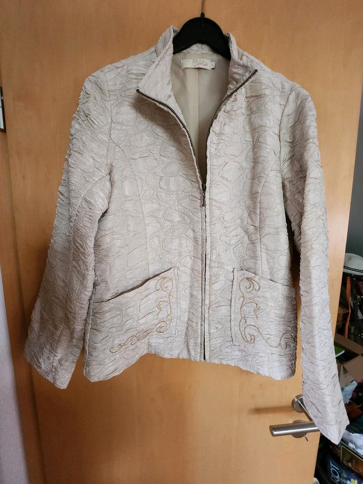 Damen Jacke / Jacket in Grevenbroich