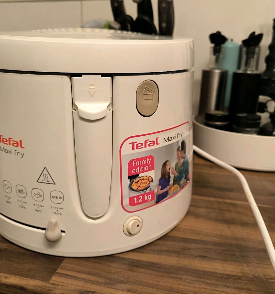 Tefal Maxi Fry  5-6 Personen Top Zustand!!! in Berlin