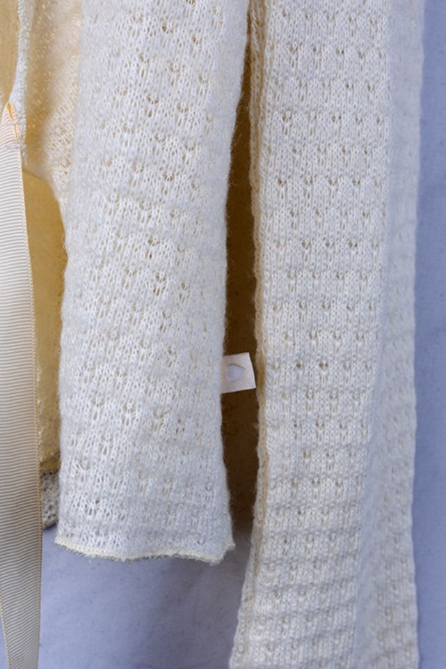 Wickel-Strickjacke in hell-beige aus Wolle von Morgan Größe M in Schloß Holte-Stukenbrock