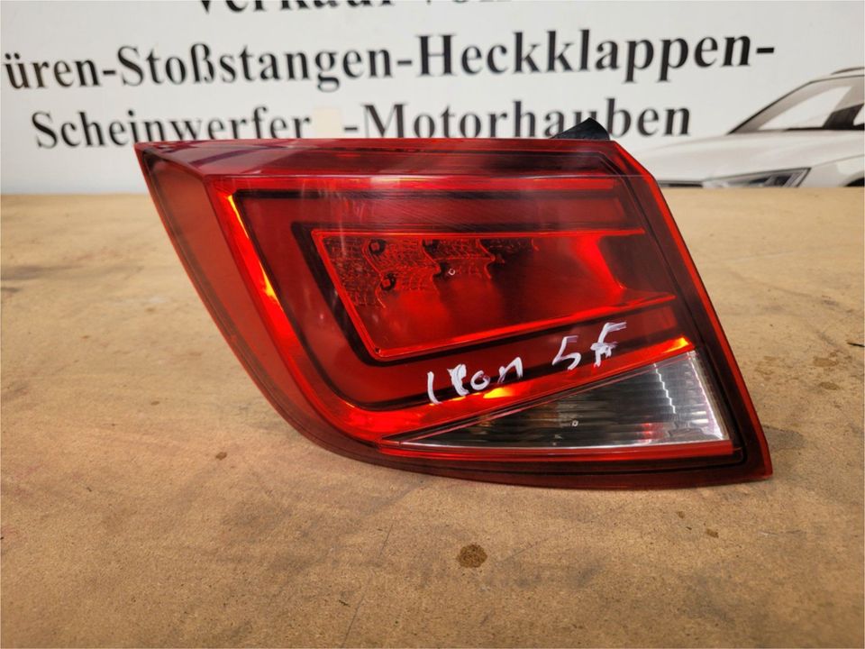 Seat Leon 5F ST LED Rückleuchte links 5F9945207A Original in  Nordrhein-Westfalen - Bottrop | Ersatz- & Reparaturteile | eBay  Kleinanzeigen ist jetzt Kleinanzeigen