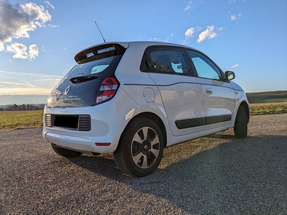 Renault Twingo SCe 70 Limited 1. Hand / 8-fach-bereift in Künzelsau