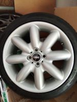 Mini original Felgen mit Reifen 205/45R17 Baden-Württemberg - Korb Vorschau