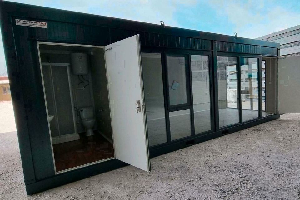 Ihr neues Büro: 7x3 Meter Bürocontainer mit bodentiefen Fenstern - Große Auswahl & Lagerbestand: Finden Sie den perfekten Bürocontainer für Ihre Bedürfnisse, Individuelle Ausstattung Sonderanfertigung in Hamburg