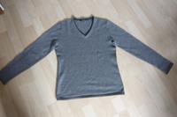 BETTY BARCLAY Damen V-Pullover 100% Kaschmir grau 38 Nordrhein-Westfalen - Herten Vorschau