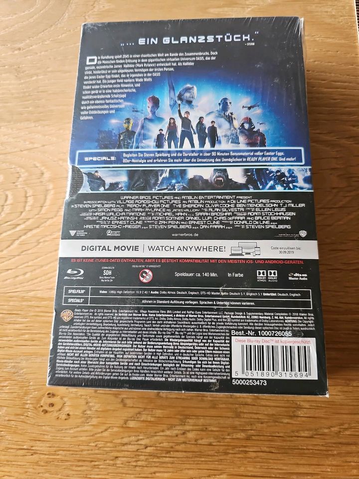 READY PLAYER ONE BLU-RAY EDITION IM VHS STYLE NEU OVP in Katzenelnbogen