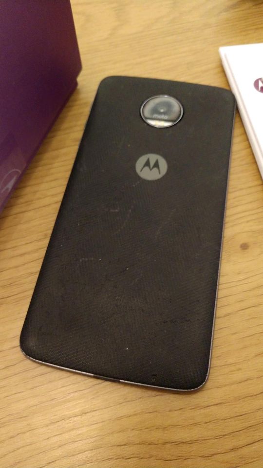 Motorola Moto Z 32GB schwarz AKKU DEFEKT in Dortmund