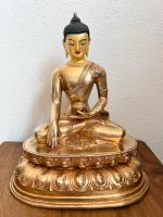 Feuervergoldeter Buddha auf Doppel-Lotus-Thron aus Nepal 28cm Bayern - Neufahrn Vorschau