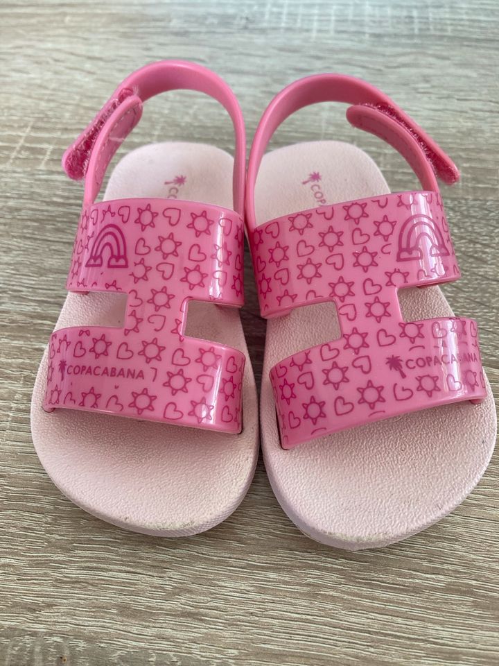 Badeschuhe / Badelatschen Gr. 22/23 pink in Aurich