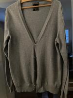 graue Strickjacke von Review Hessen - Schlangenbad Vorschau