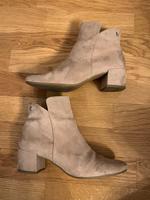 Tamaris: Veloursleder Stiefeletten in Rosé Gr. 40 Köln - Bayenthal Vorschau