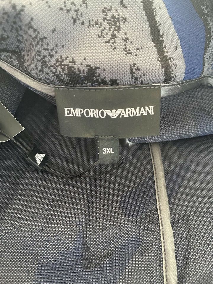 Armani EA7 EMPORIO Sweat Jacke Neue Gr.XL 350.€ in Köln