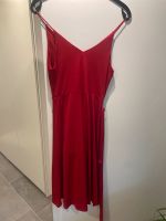 Kleid, Cocktailkleid, mit dünnem Gürtel, rot, H&M, S Nordrhein-Westfalen - Hörstel Vorschau