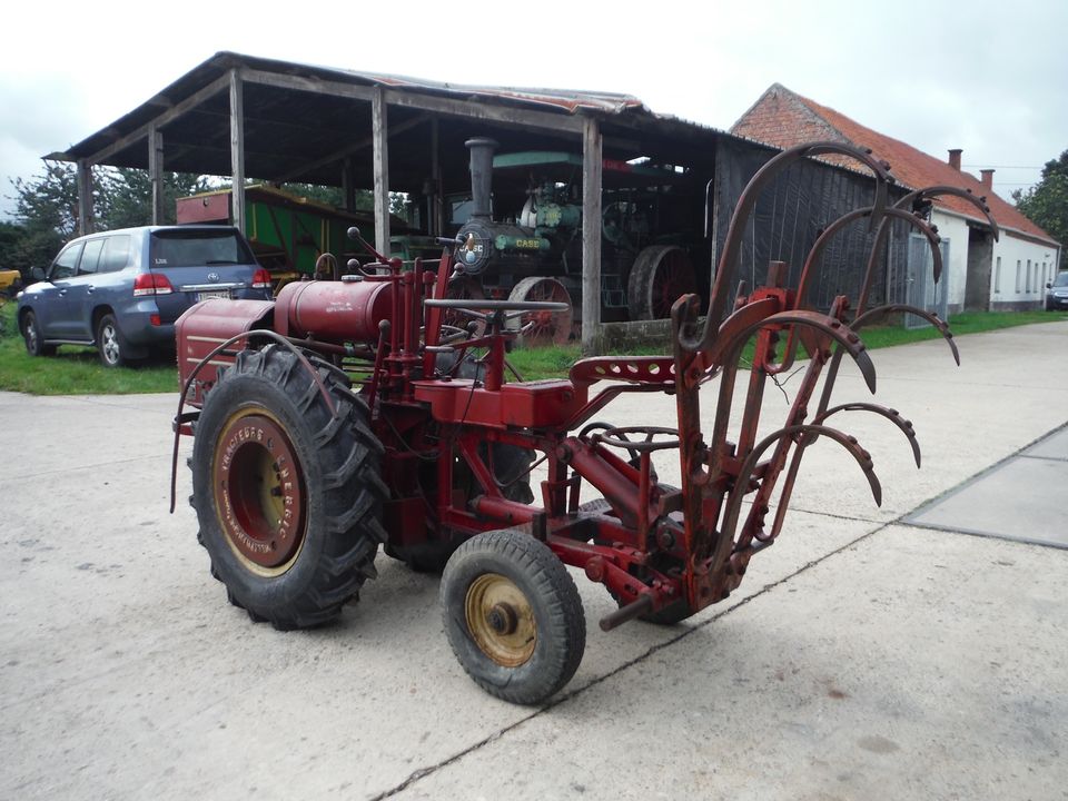 Energic Weinbergschlepper mit Grubber Baujahr 1960, Originallack in Gangelt