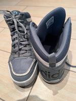 Halbhohe Adidas Sneaker Hessen - Kriftel Vorschau