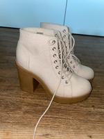 Hohe Schuhe (10cm), Größe 38, Cream Color Bayern - Sonnefeld Vorschau