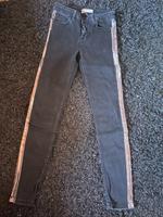 Jeans schwarz Silber Nordrhein-Westfalen - Beckum Vorschau