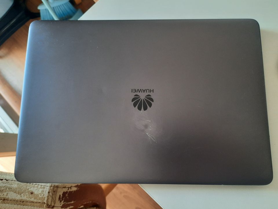 Huawei Matebook - DEFEKT! in Düsseldorf