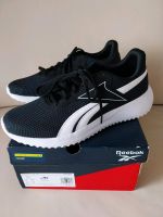 Reebok Ortholite Sneaker Laufschuh 44 9.5 schwarz  NEU Bayern - Neu Ulm Vorschau