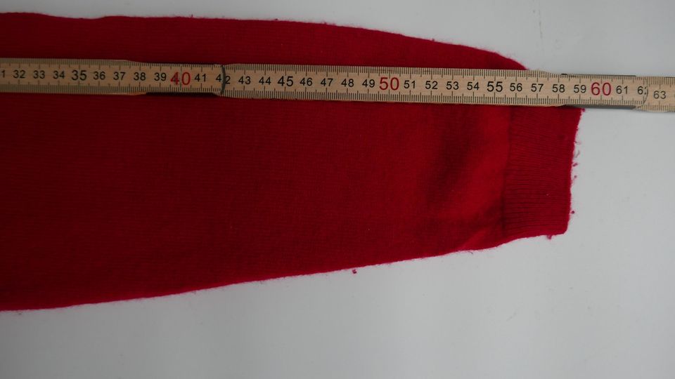 100% Kaschmir Strickjacke kirschrot Gr. M 36 38 40 in Reinbek