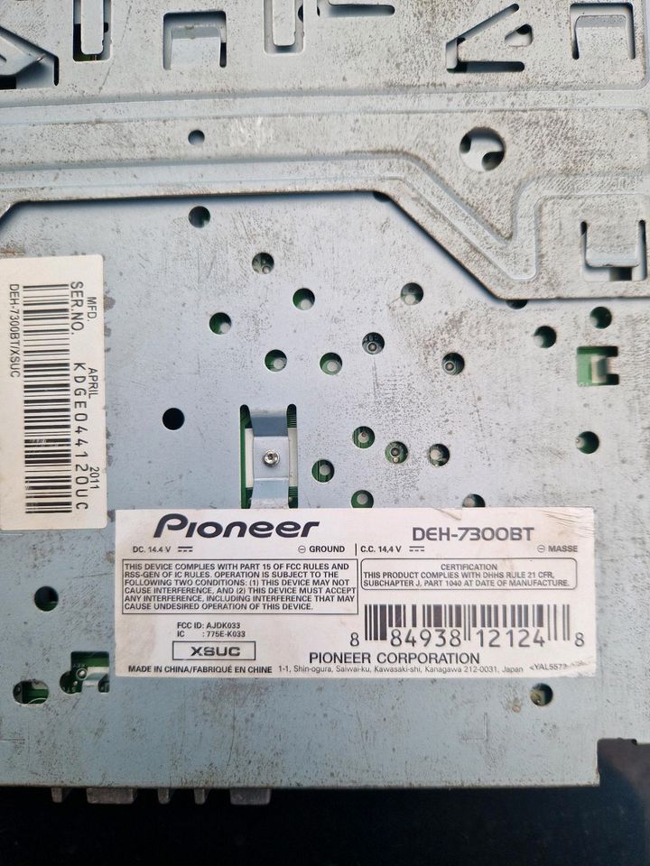 Autoradio Pioneer DEH-7300BT USB Bluetooth CD iPod Steuerung in Cottbus