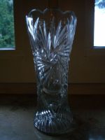 prächtige Kristall VASE 15 cm 60er Schleuderstern Sammler Nordrhein-Westfalen - Porta Westfalica Vorschau