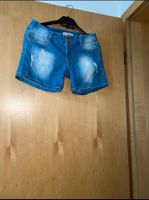 Schöne hellblaue Shorts Hessen - Wetzlar Vorschau