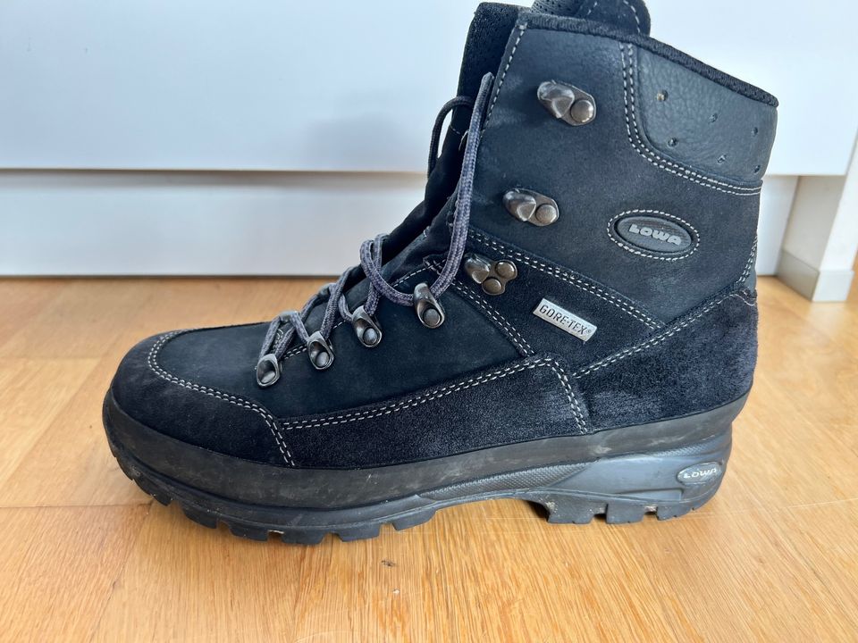 Lowa Nauders GTW Wms Wanderschuhe Damen Gr. 42,5 UK 8,5 in Hamburg