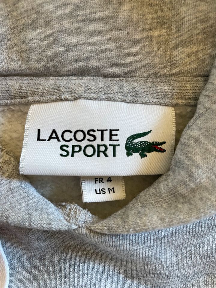 Lacoste Hoodie/Kapuzenpullover grau Größe M in Wertingen